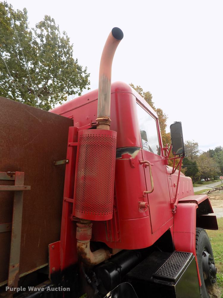 image for item DD3494 1985 Am General truck cab and chassis