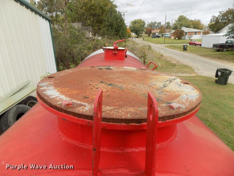 image for item DD3494 1985 Am General truck cab and chassis