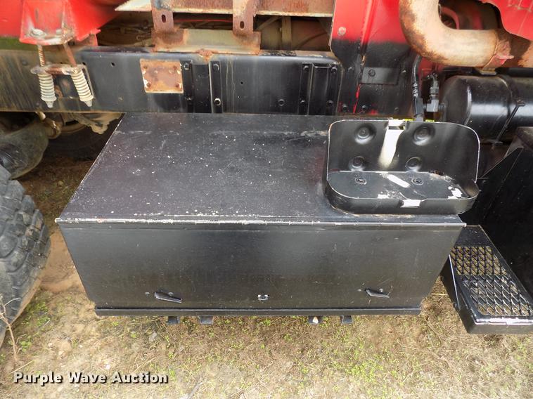 image for item DD3494 1985 Am General truck cab and chassis