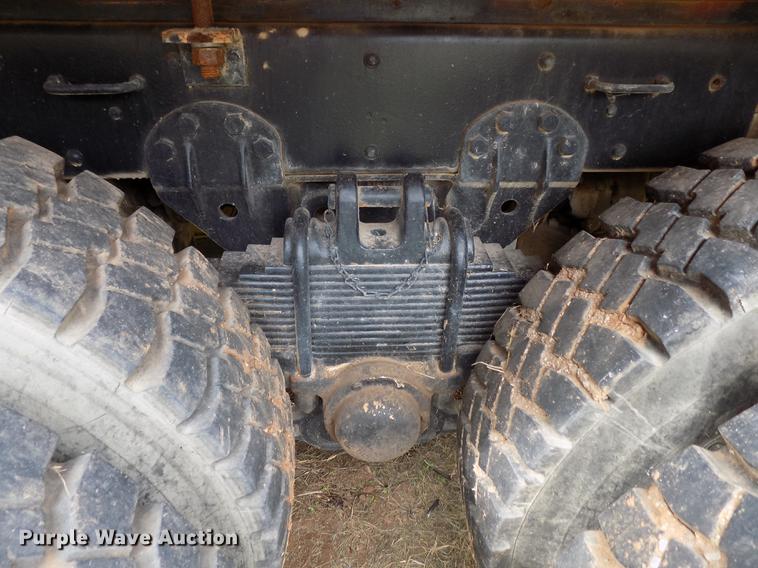 image for item DD3494 1985 Am General truck cab and chassis