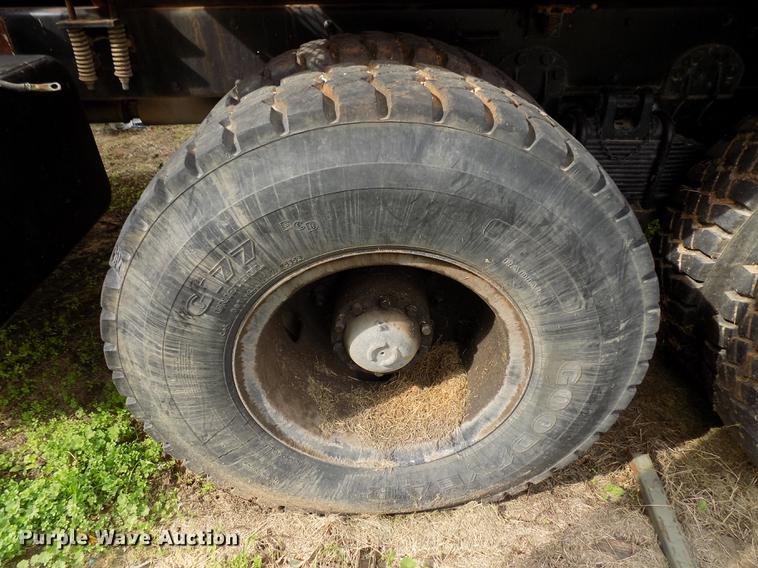 image for item DD3494 1985 Am General truck cab and chassis