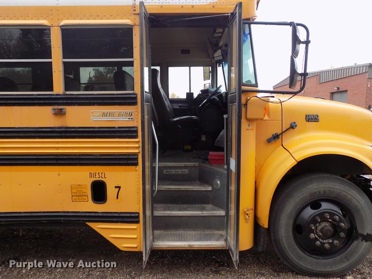 image for item DD3496 1999 Blue Bird 3800 school bus