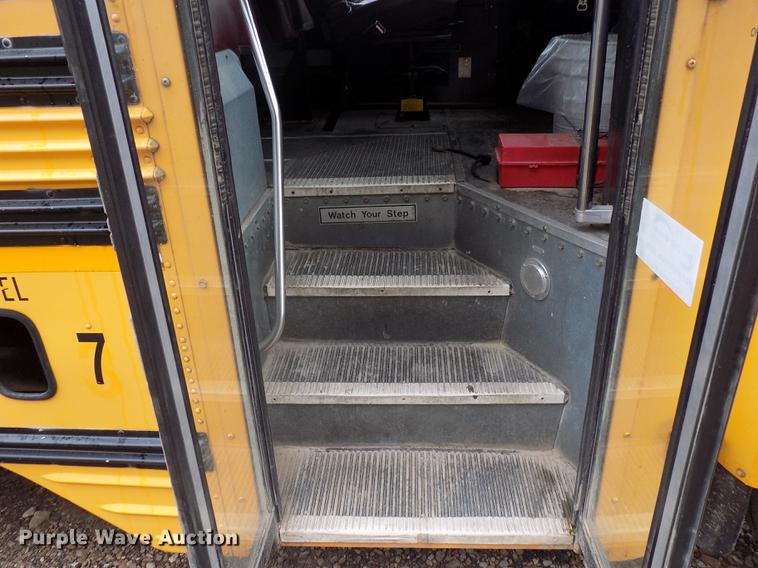 image for item DD3496 1999 Blue Bird 3800 school bus