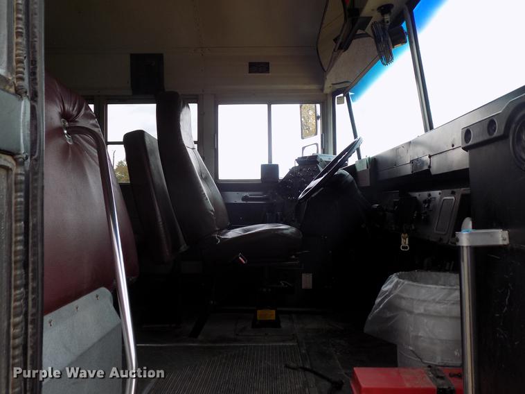 image for item DD3496 1999 Blue Bird 3800 school bus