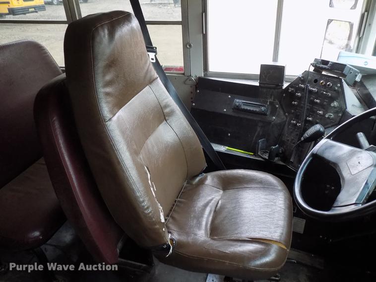 image for item DD3496 1999 Blue Bird 3800 school bus