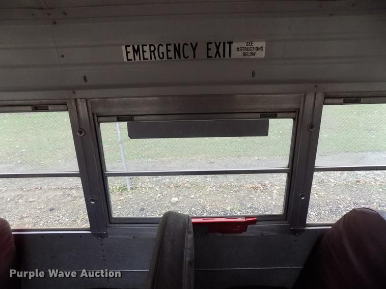 image for item DD3496 1999 Blue Bird 3800 school bus