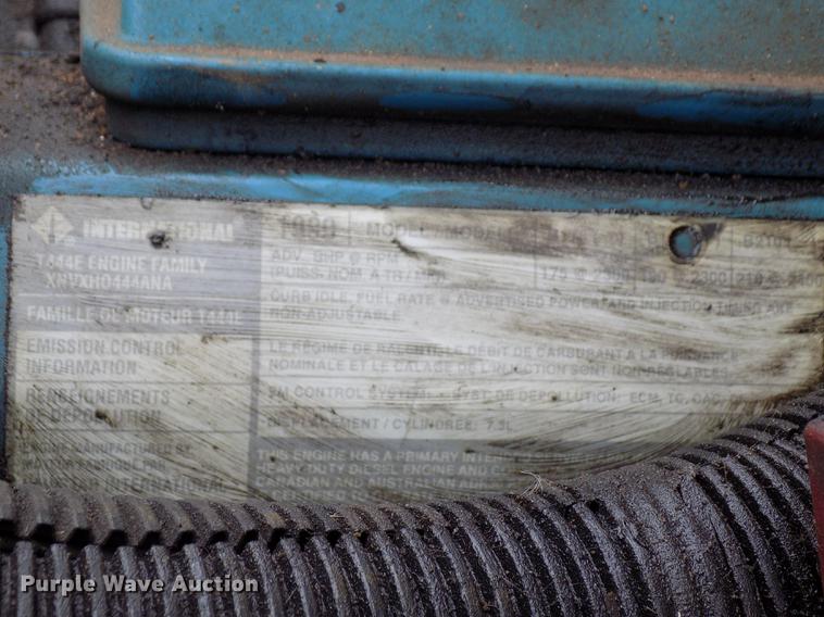 image for item DD3496 1999 Blue Bird 3800 school bus