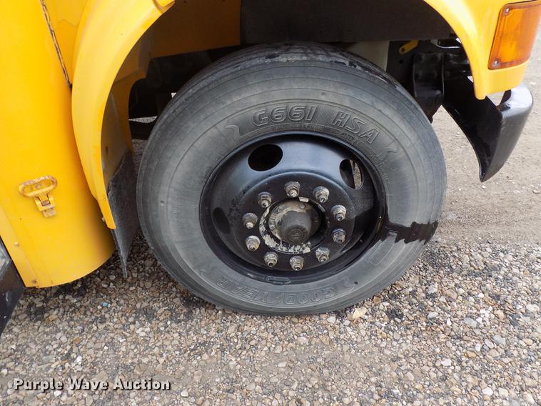 image for item DD3496 1999 Blue Bird 3800 school bus