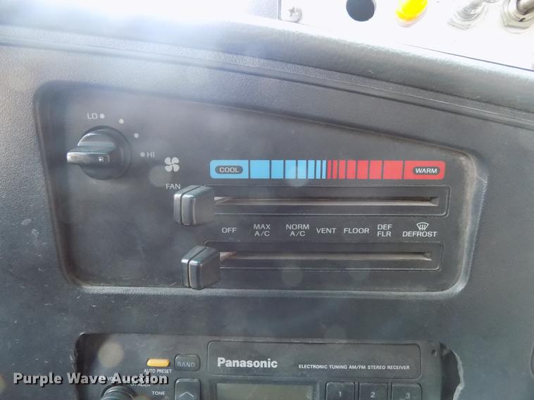 image for item DD3497 1994 Ford Econoline E350 school bus