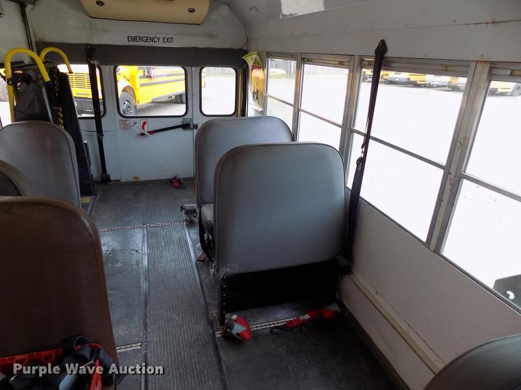 image for item DD3497 1994 Ford Econoline E350 school bus