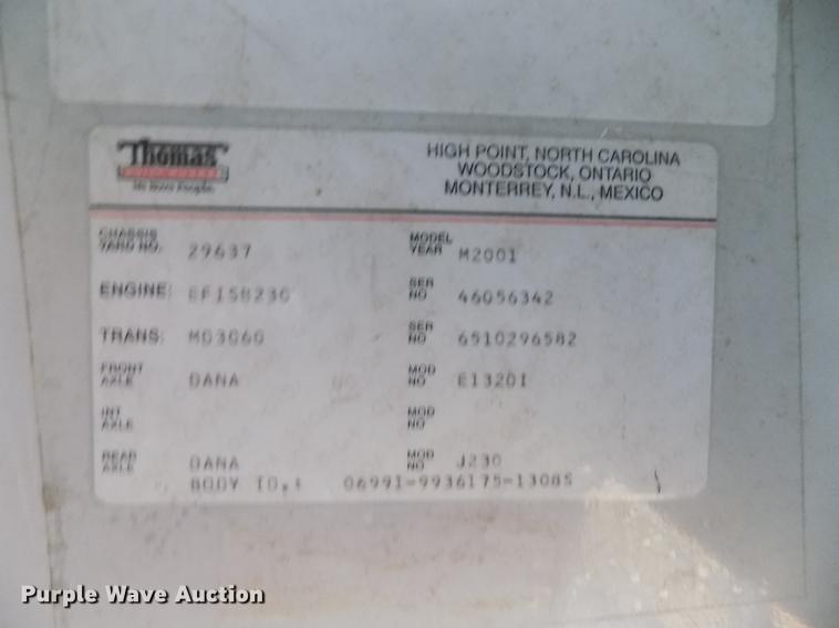 image for item DD3498 2001 Thomas Built Saf-T-Liner MVP EF school bus