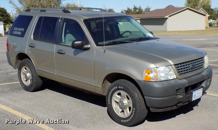image for item DD3502 2003 Ford Explorer SUV