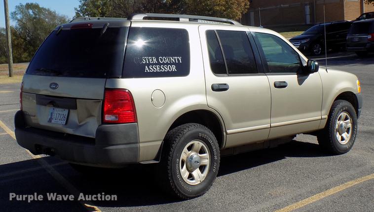 image for item DD3502 2003 Ford Explorer SUV