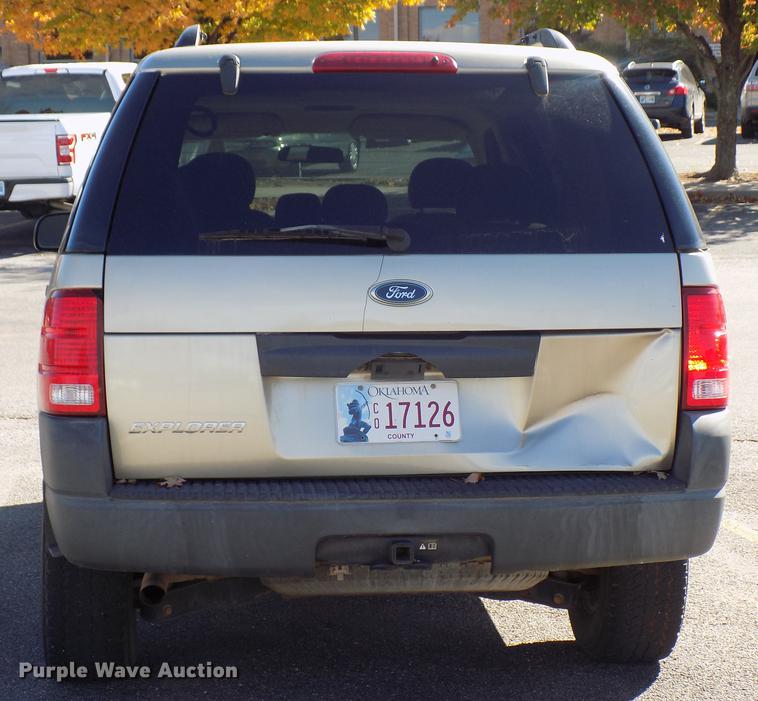image for item DD3502 2003 Ford Explorer SUV