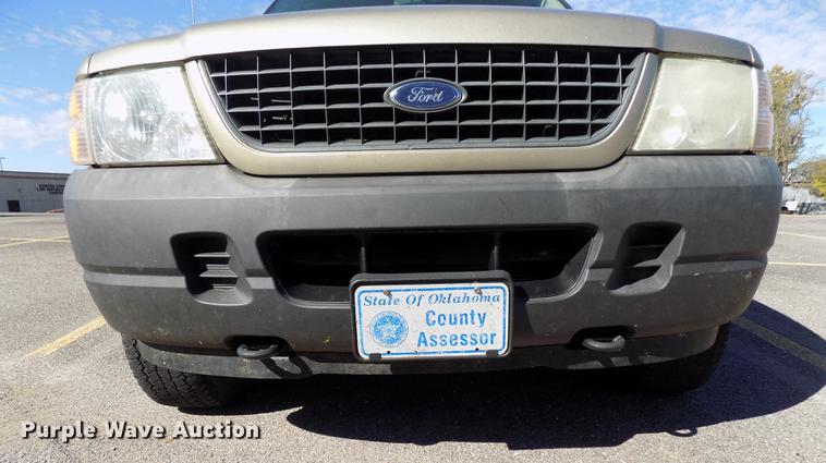 image for item DD3502 2003 Ford Explorer SUV