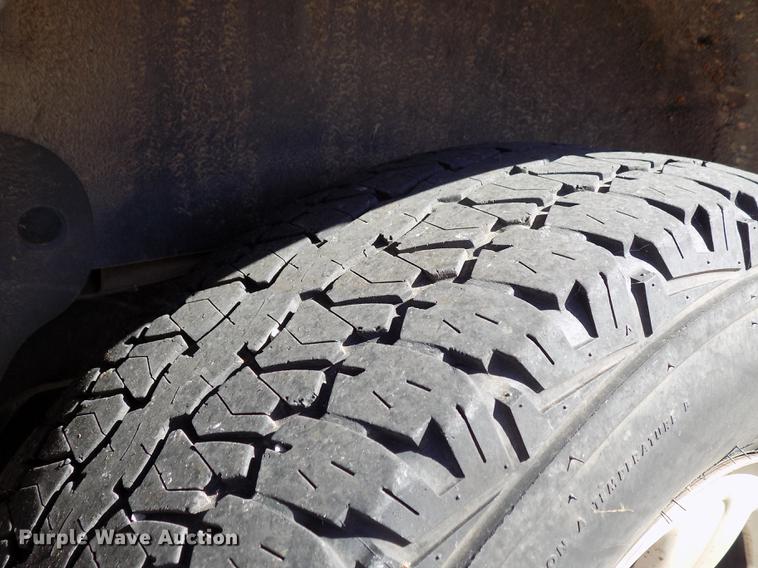 image for item DD3502 2003 Ford Explorer SUV