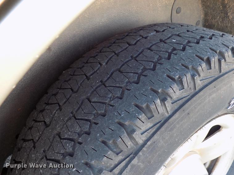 image for item DD3502 2003 Ford Explorer SUV