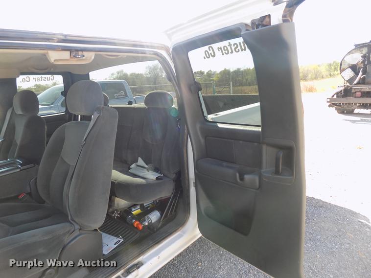 image for item DD3503 2004 GMC Sierra 1500 Ext. Cab pickup truck