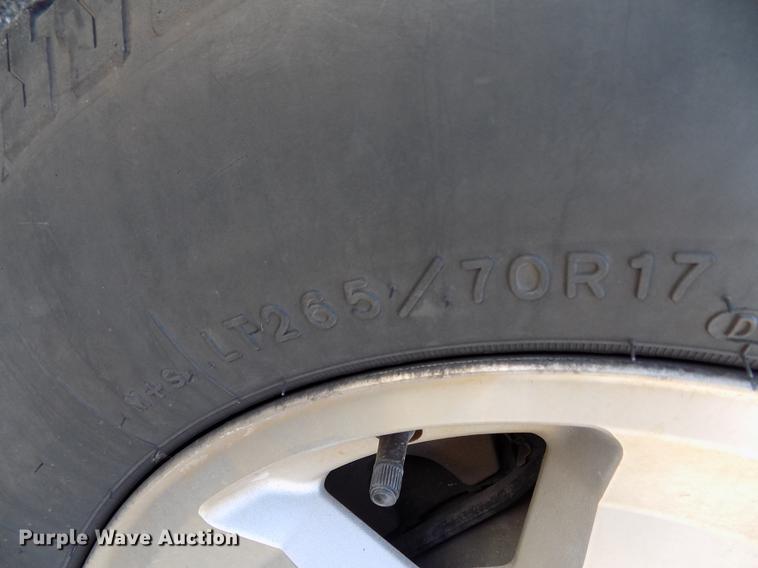 image for item DD3503 2004 GMC Sierra 1500 Ext. Cab pickup truck