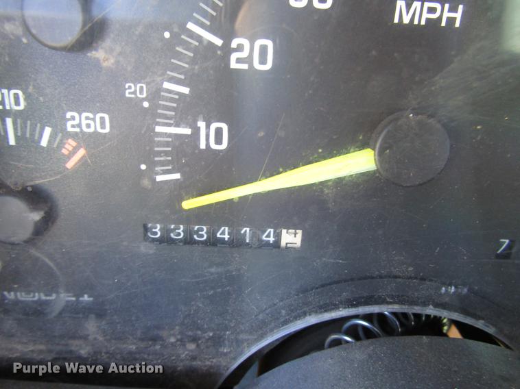 image for item DD3711 1992 Chevrolet 1500 Ext. Cab pickup truck