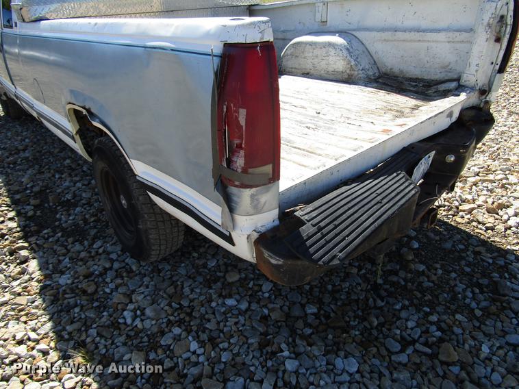 image for item DD3711 1992 Chevrolet 1500 Ext. Cab pickup truck