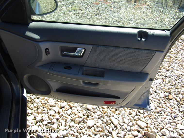 image for item DD3712 2000 Ford Taurus