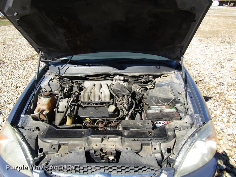 image for item DD3712 2000 Ford Taurus