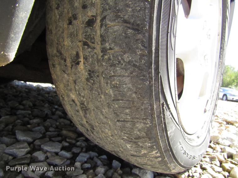 image for item DD3712 2000 Ford Taurus