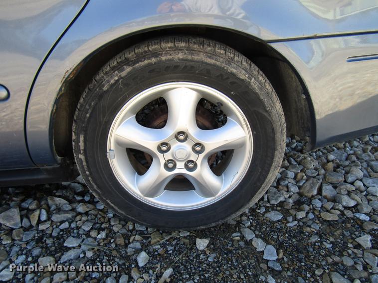 image for item DD3712 2000 Ford Taurus