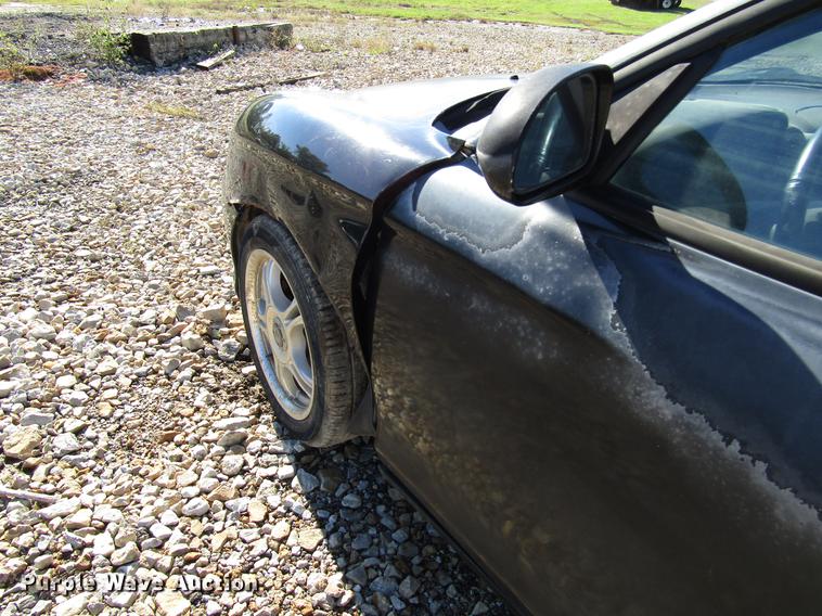 image for item DD3715 1997 Hyundai Tiburon