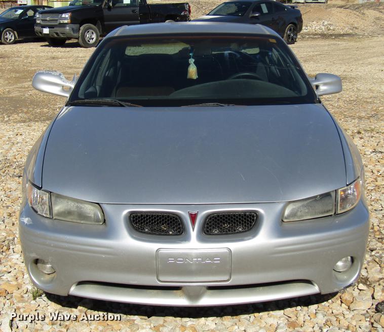image for item DD3716 2001 Pontiac Grand Prix