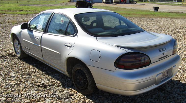 image for item DD3716 2001 Pontiac Grand Prix