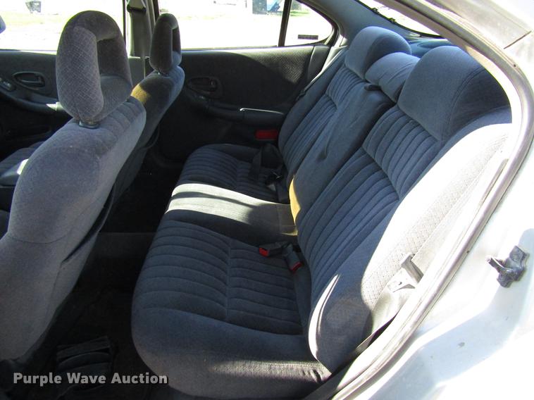 image for item DD3716 2001 Pontiac Grand Prix