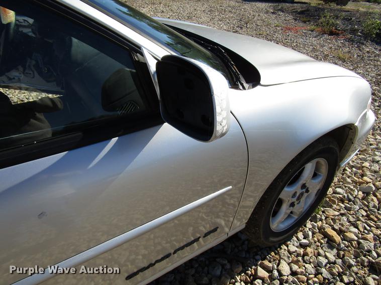 image for item DD3716 2001 Pontiac Grand Prix