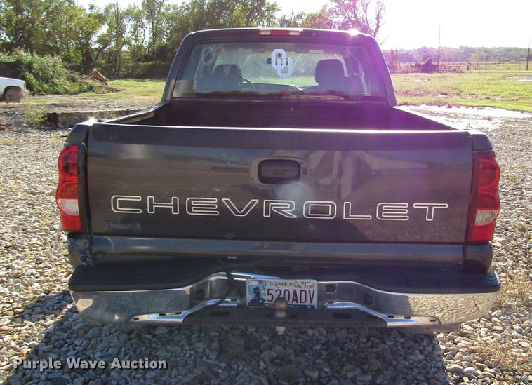 image for item DD3718 2003 Chevrolet Silverado 1500 Ext. Cab pickup truck