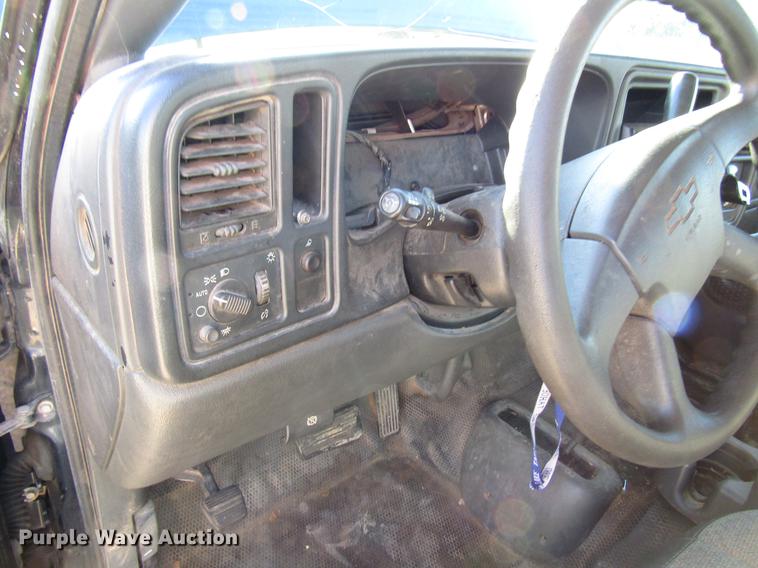 image for item DD3718 2003 Chevrolet Silverado 1500 Ext. Cab pickup truck