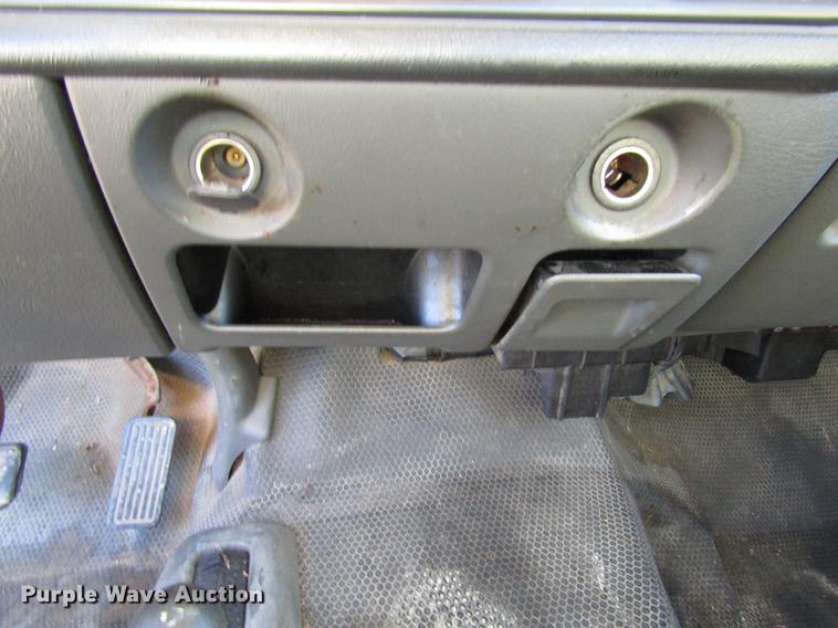 image for item DD3718 2003 Chevrolet Silverado 1500 Ext. Cab pickup truck