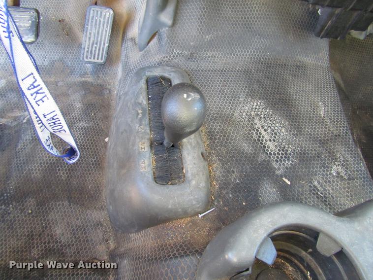 image for item DD3718 2003 Chevrolet Silverado 1500 Ext. Cab pickup truck