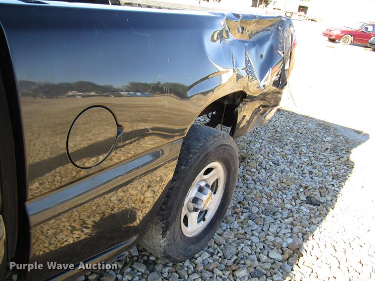 image for item DD3718 2003 Chevrolet Silverado 1500 Ext. Cab pickup truck
