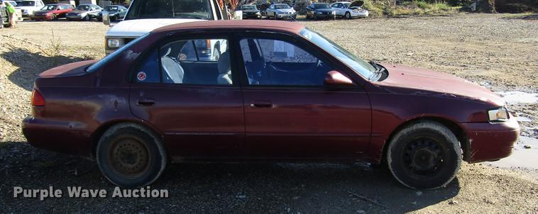 image for item DD3720 1998 Toyota Corolla