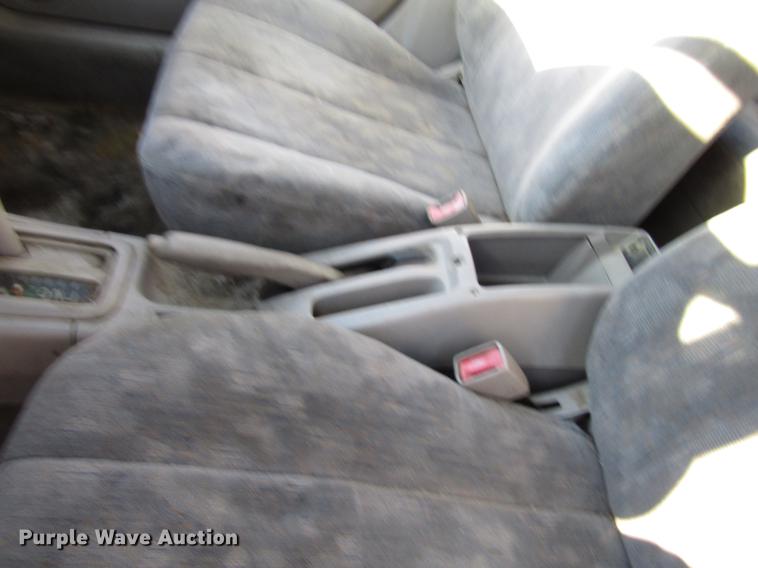 image for item DD3720 1998 Toyota Corolla