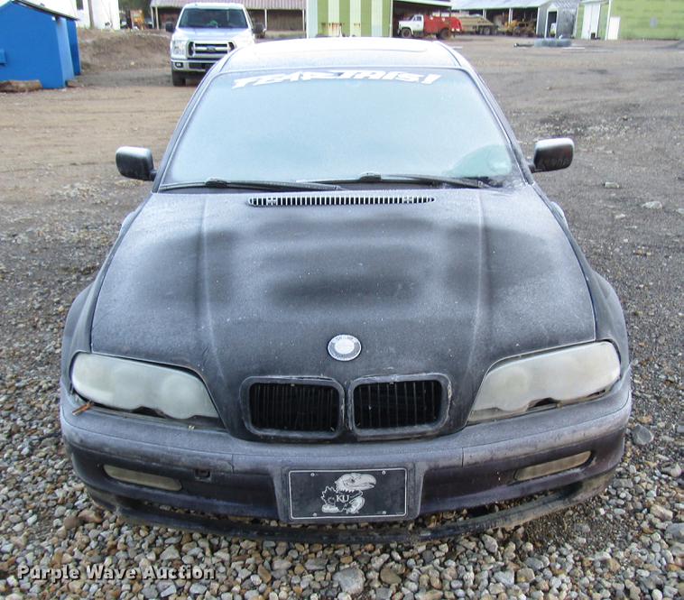 image for item DD3721 2000 BMW 323i