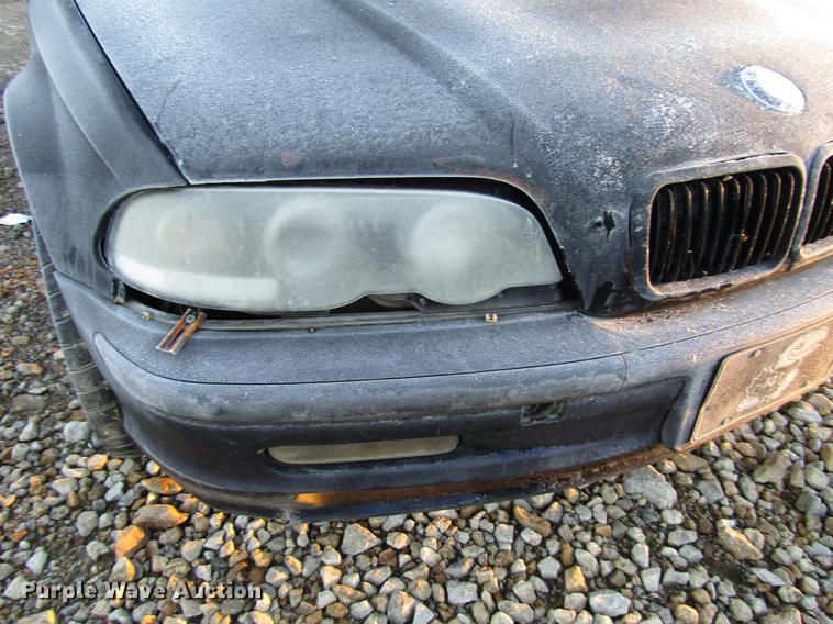 image for item DD3721 2000 BMW 323i