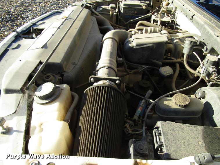 image for item DD3723 2002 Ford F150 SuperCab pickup truck