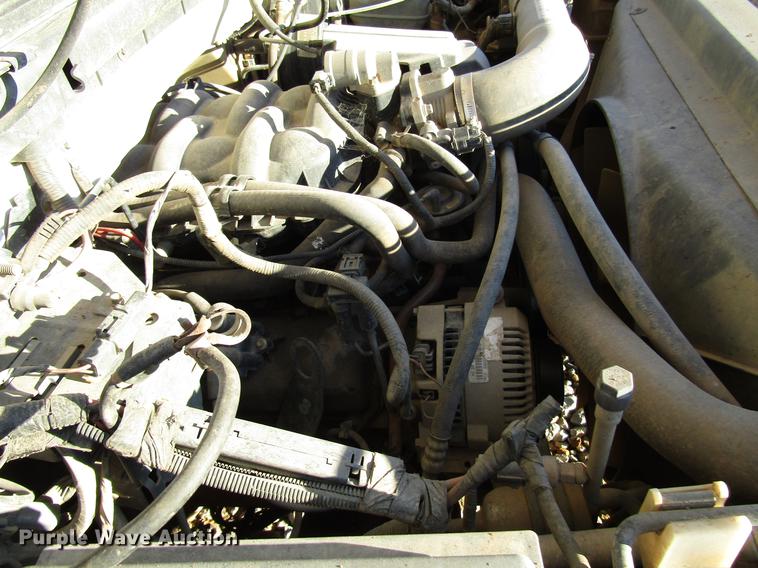 image for item DD3723 2002 Ford F150 SuperCab pickup truck