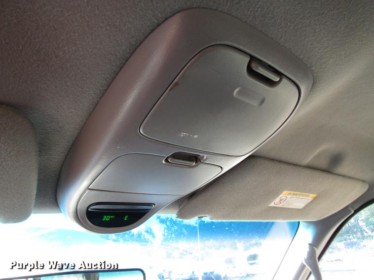 image for item DD3723 2002 Ford F150 SuperCab pickup truck