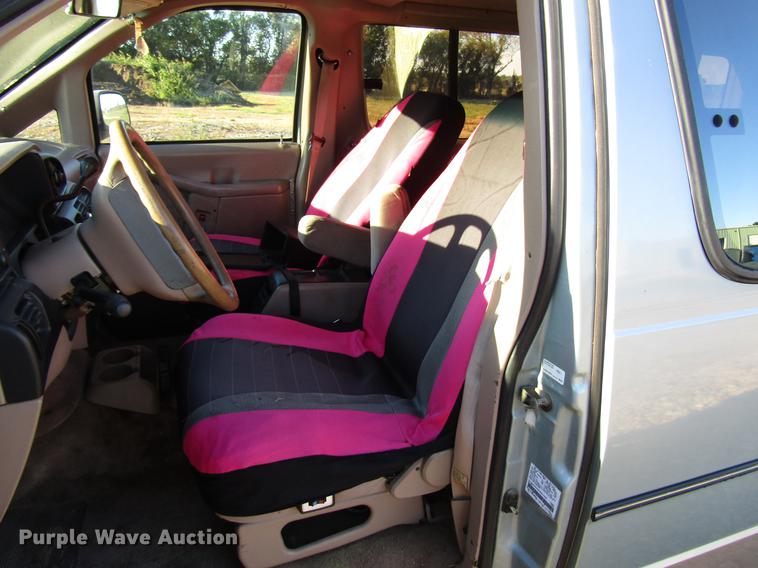 image for item DD3724 1995 Ford Aerostar van