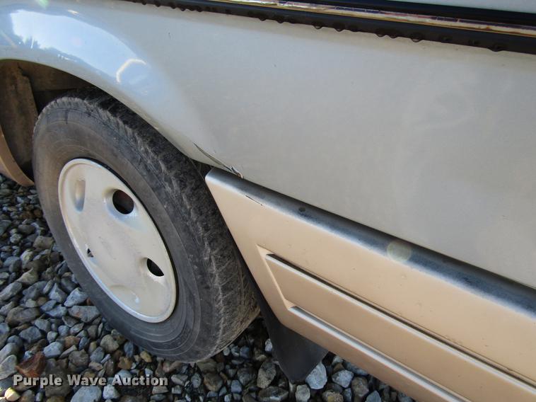 image for item DD3724 1995 Ford Aerostar van