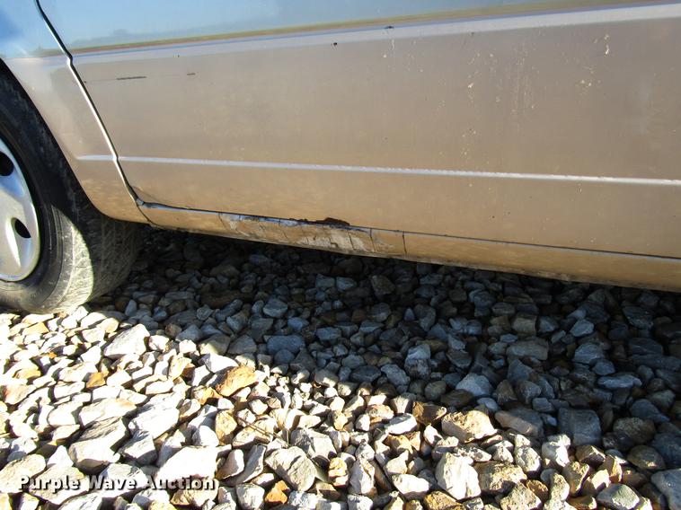 image for item DD3724 1995 Ford Aerostar van