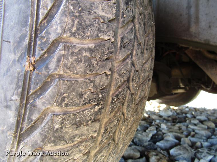 image for item DD3724 1995 Ford Aerostar van